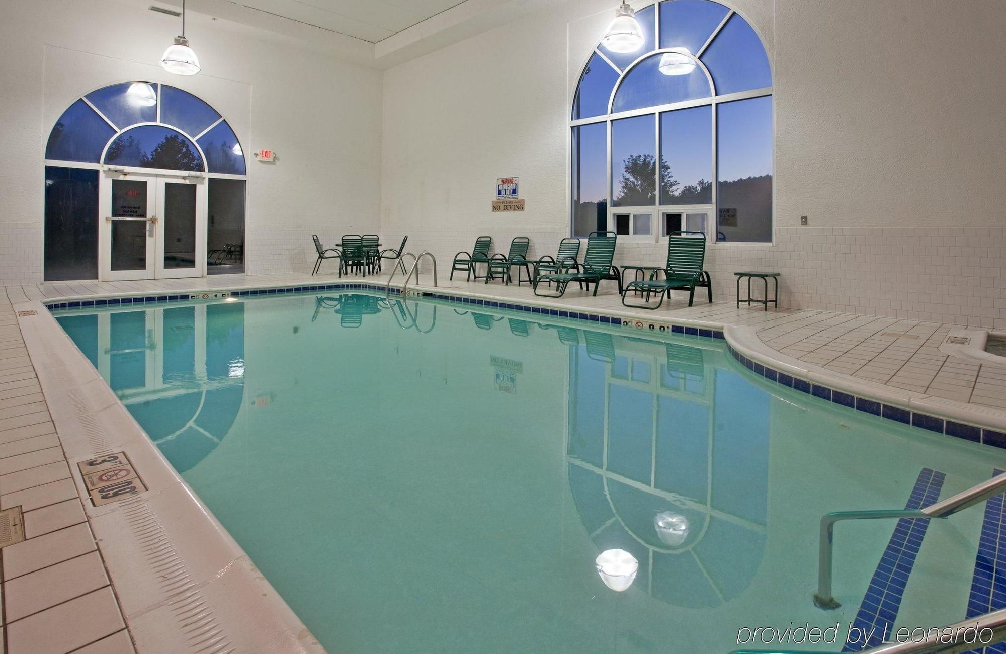 Country Inn & Suites By Radisson, Somerset, Ky מראה חיצוני תמונה